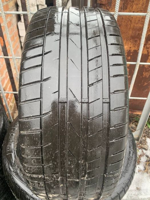 245/45/19 Starmaxx літній комплект