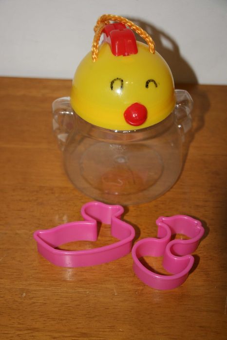 Pote Galinha c/ Formas para Plasticina
