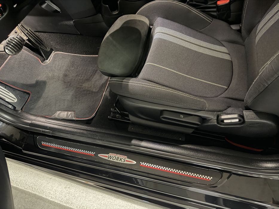 Mini cabrio john cooper498856476677908484