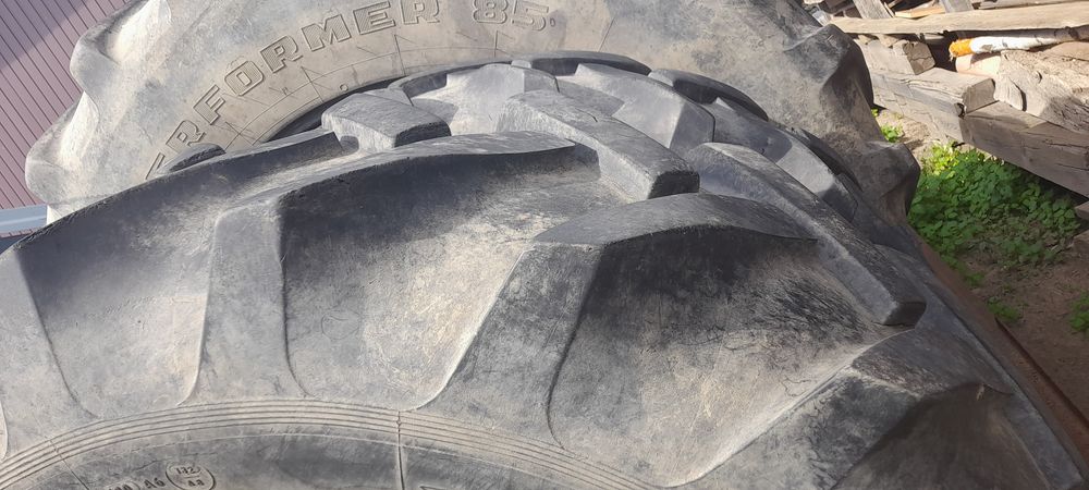 Sprzedam Opony 16.9 R30 2szt