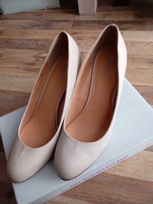 Czółenka Deichmann