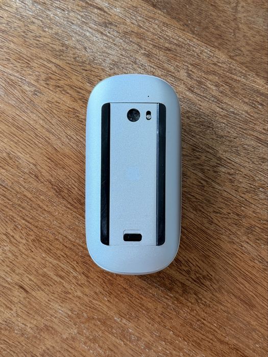 Apple Magic Mouse A1296464096138741032961