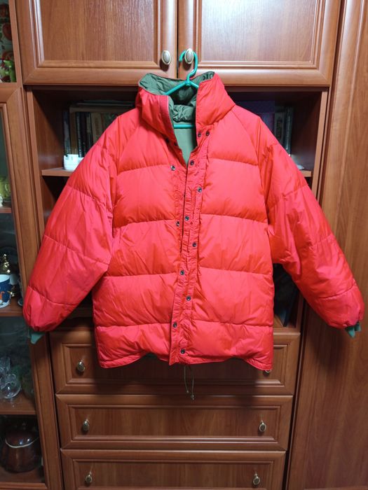 Пуховик теплый двухсторонний,безкарманник,размер 52-54