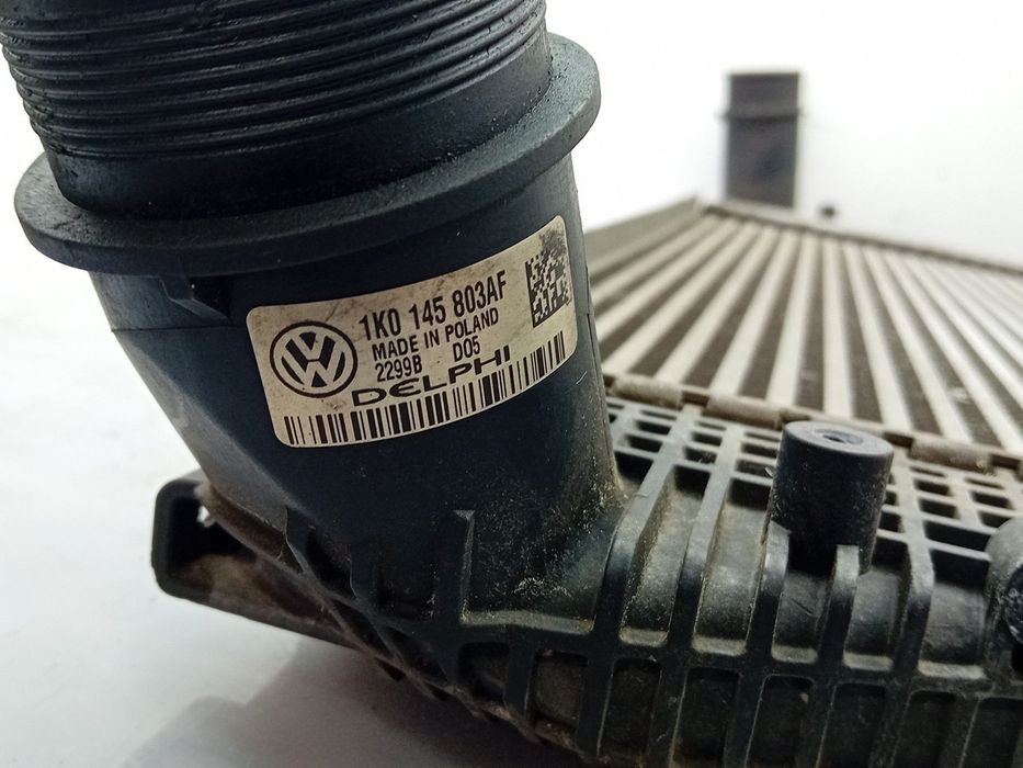 Radiador do intercooler VOLKSWAGEN Golf VI (5K1)