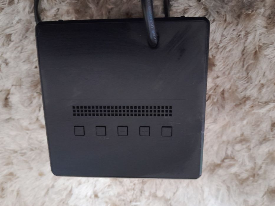 Radiobudzik SONY ICF-C1B