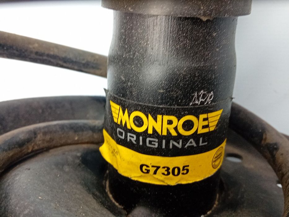Amortecedor frente direito FORD Ka (RU8)