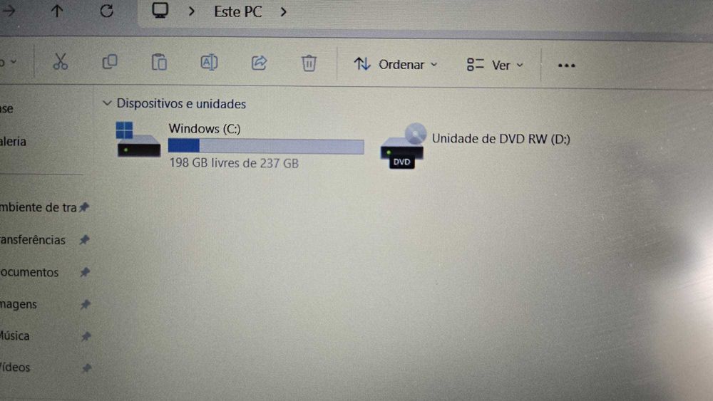 Portatil HP i5 10a Geração i5 1035G1 com 16Gb de Ram e 256Gb Disco M2!