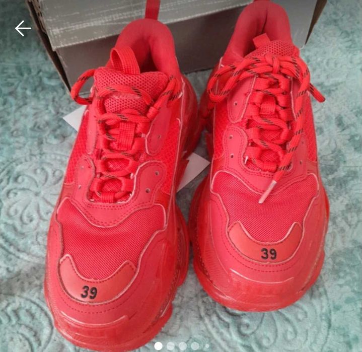 Balenciaga Triple S roz.39