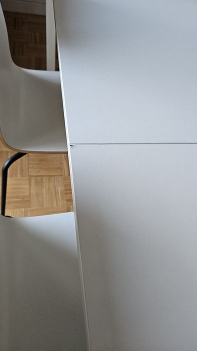 Mesa extensivel Ikea + 2 cadeiras