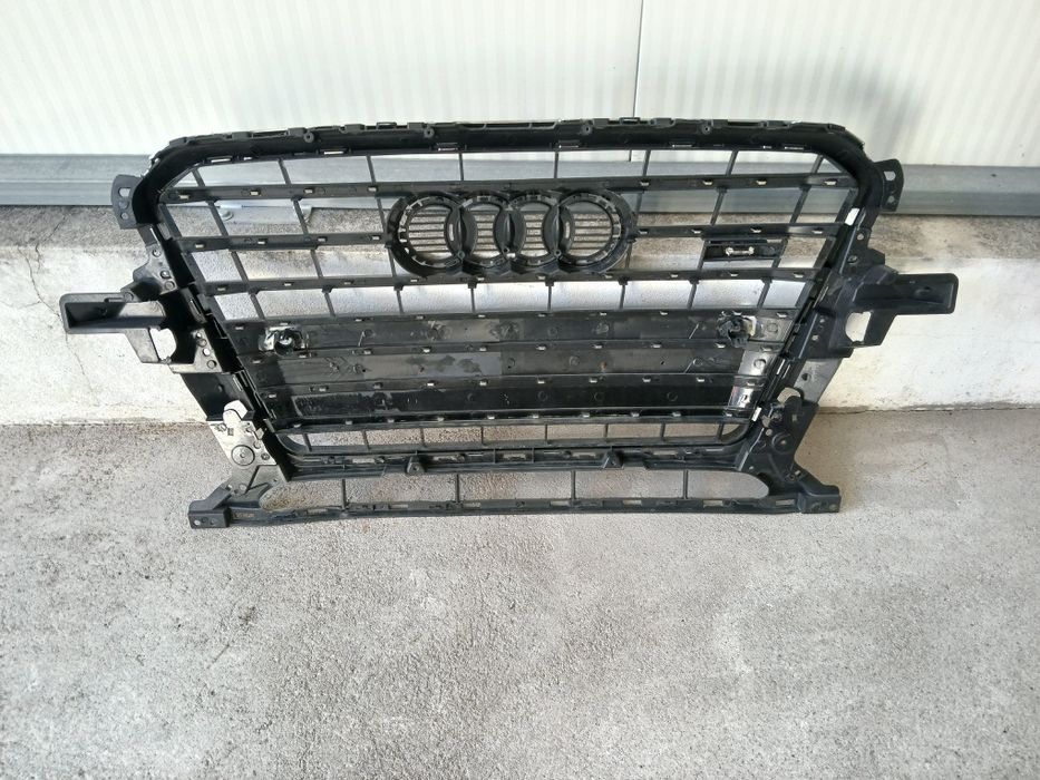 Audi Q5 grelha parachoques
