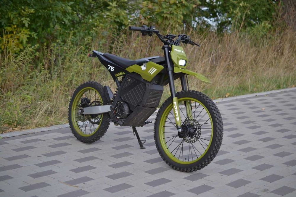 Електромотоцикл FORTE EM22-6 (72V 2900W)