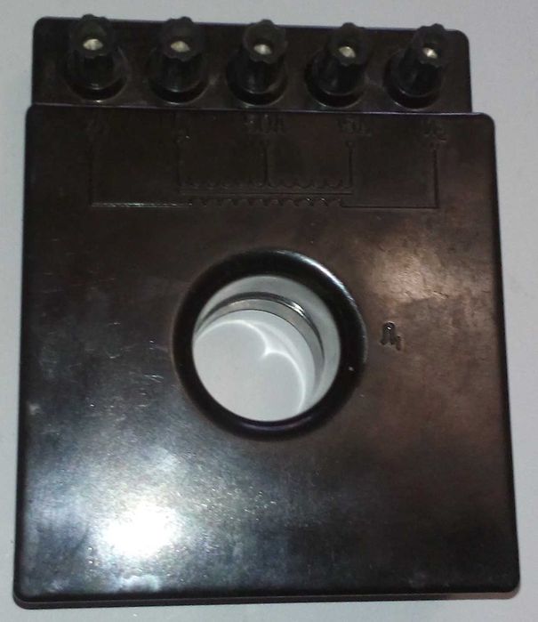 Трансформатор тока УТТ - 5М