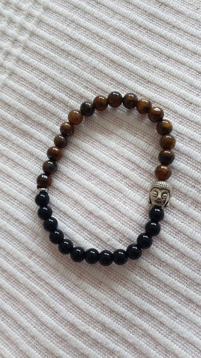 Pulseira em olho de tigre com buda