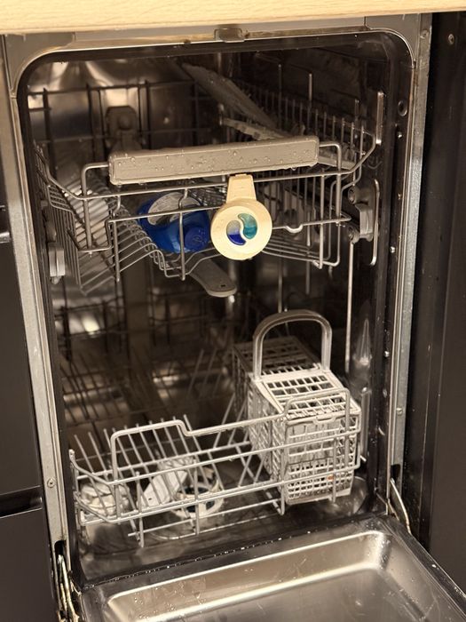 ZMYWARKA POD ZABUDOWE 45 Whirlpool 6 Programów SPRAWNA !