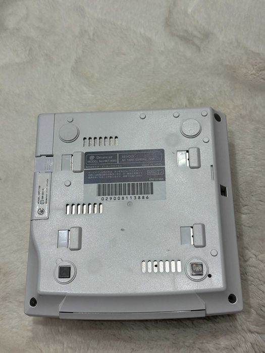 Konsola Sega Dreamcast NTSC-j + oryginalny pad z kartą pamięci + gra