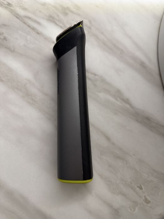 Philips Multigroom 7000 series 14 w 1