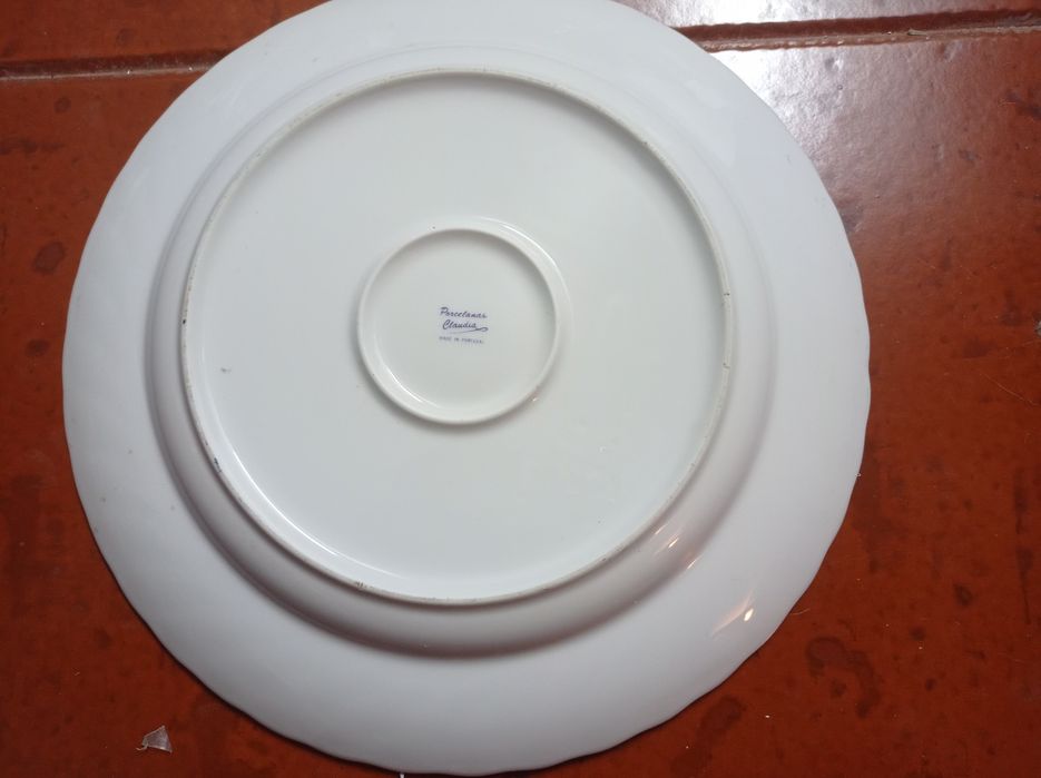 Prato Decorativo Porcelanas Cláudia