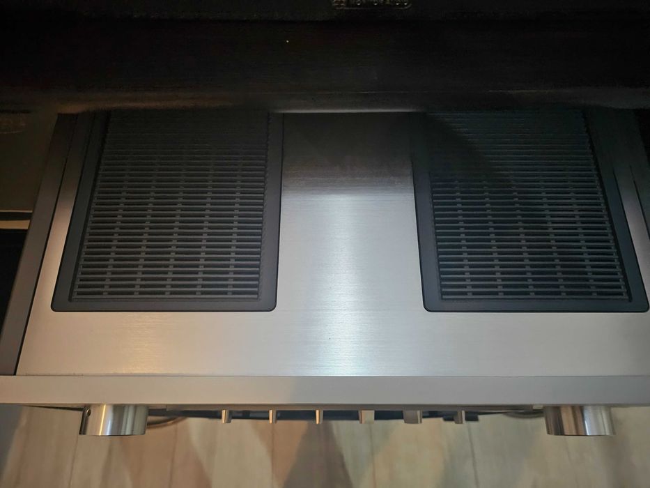 Zmacniacz L-590ax mark II