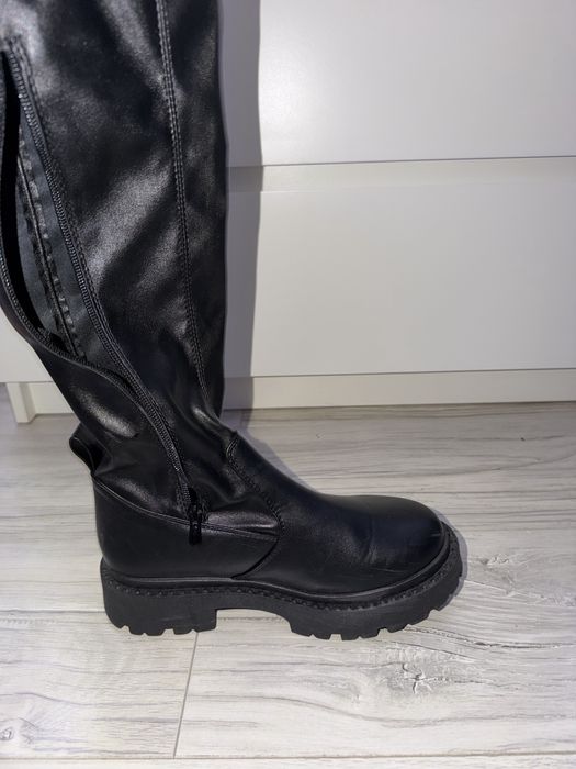 Wysokie buty za kolano