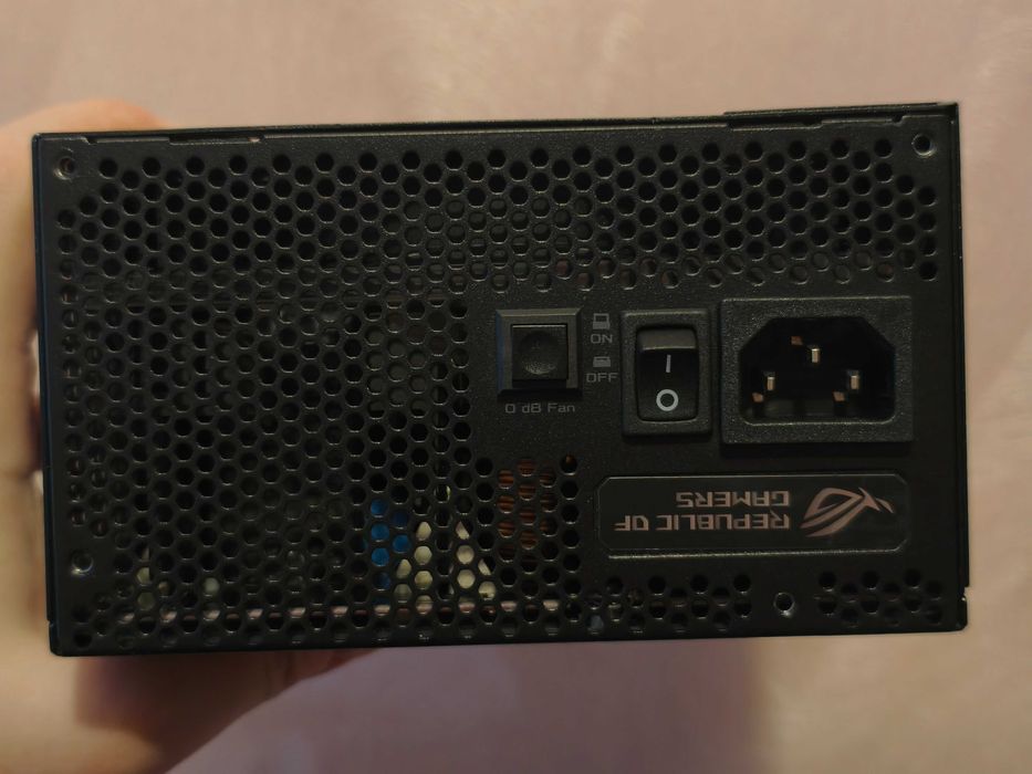 Блок живлення ASUS ROG Strix 850W Gold PSU (ROG-STRIX-850G)