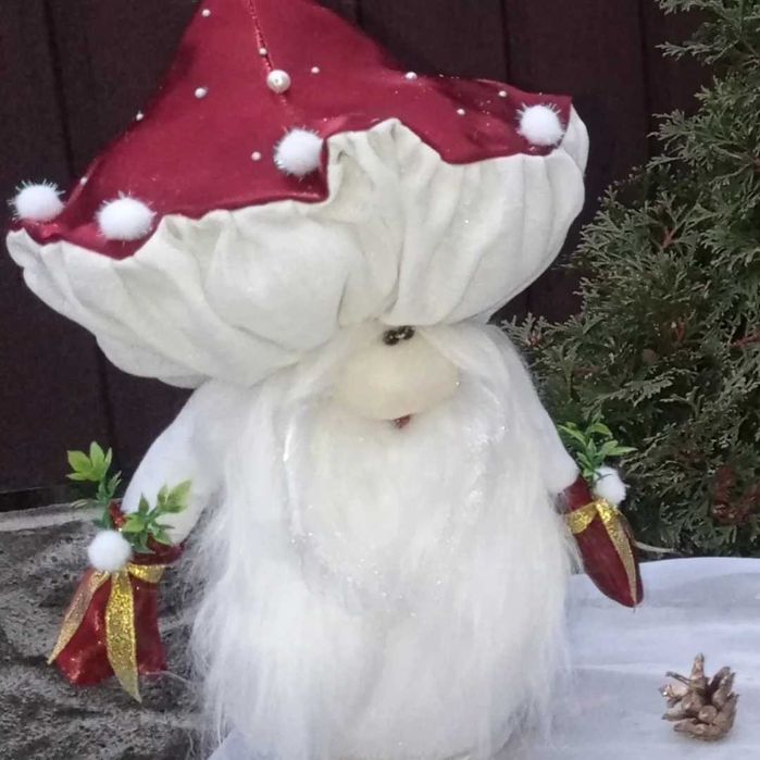 Новорічні гноми ручної роботи