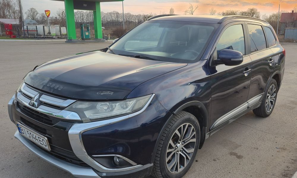 Mitsubishi Outlander 2016 р.в.