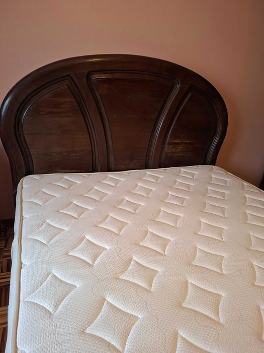 Cama casal 140x200 em madeira de castanho Maciça