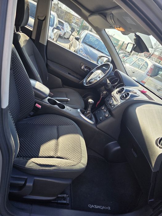 Nissan qashqai +2