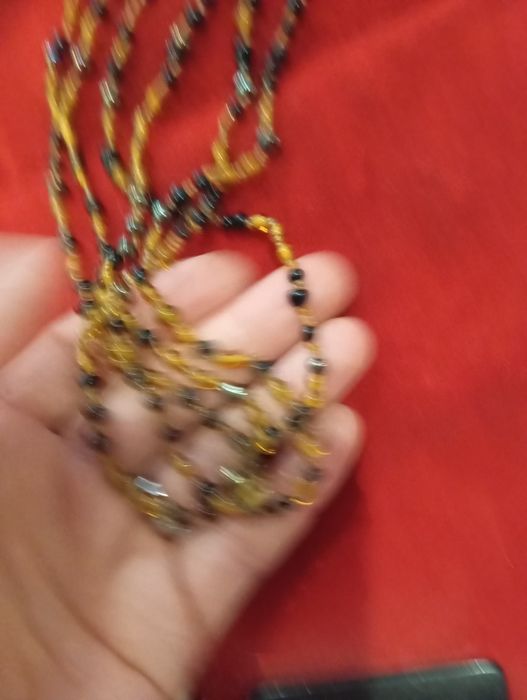 Біжутерія,прикраси бусини