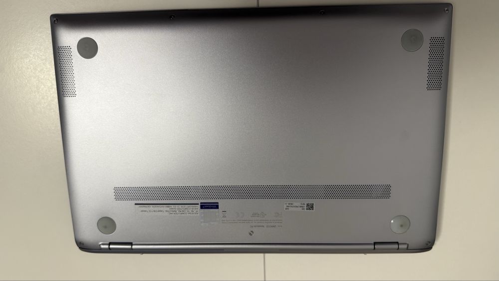 Laptop ASUS ZenBook 14 UM431D 14"