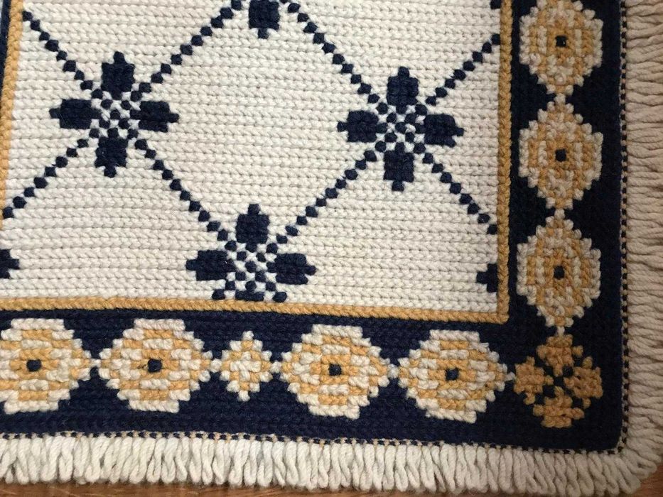 Tapetes de Arraiolos Como Novos