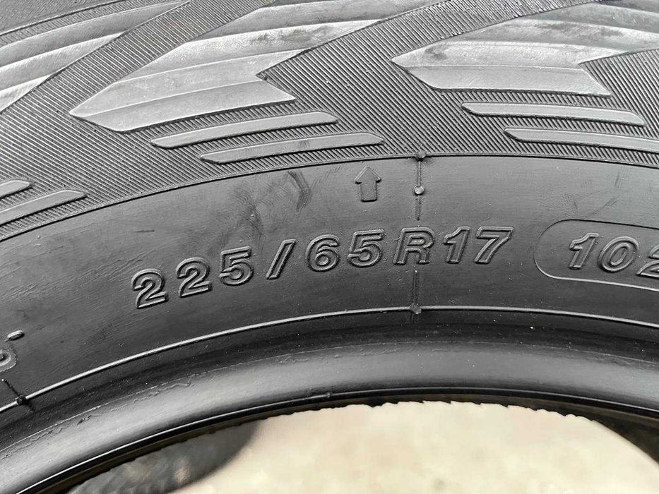 Зимова резина бу 225/65 R17 Yokohama Ice Guard G075 арктична 8 мм пара або комплект