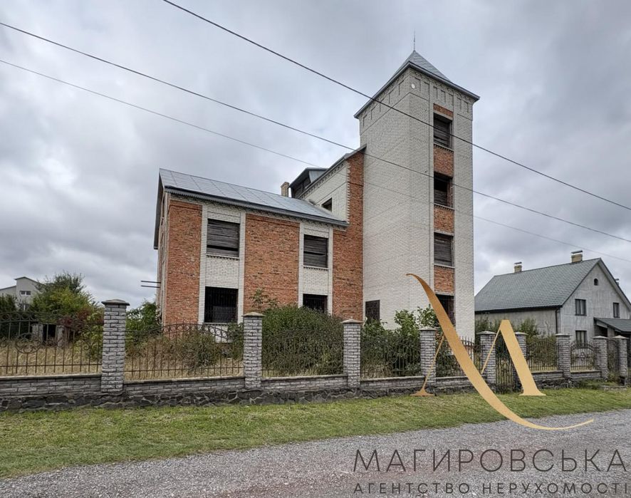 Продаж будинку (незавершене будівництво) в м.Сокаль.