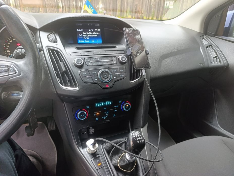2016 Ford Focus511495688296878084