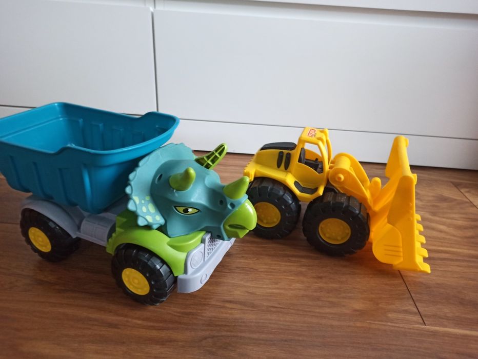 Wyprzedaż_Auta spychacz i wywrotka dinozaur