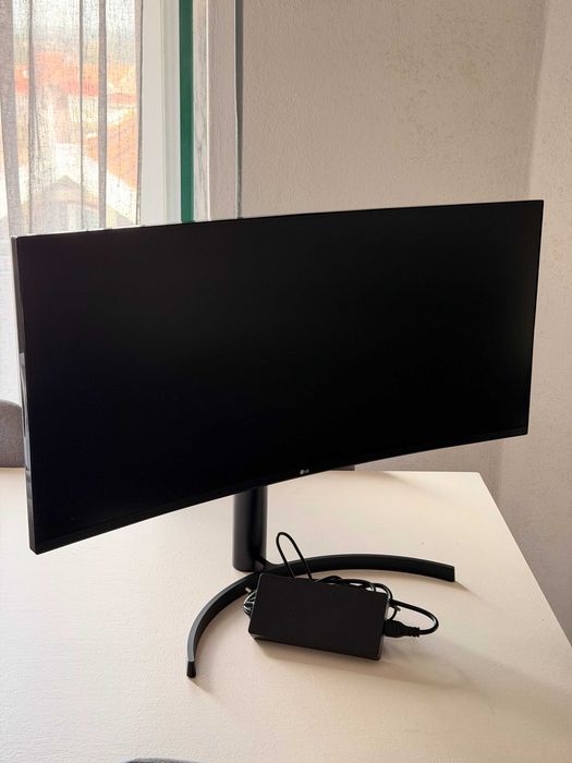 Monitor LG UltraWide 35''