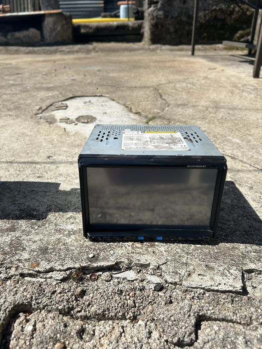 Vendo dois radios para carro