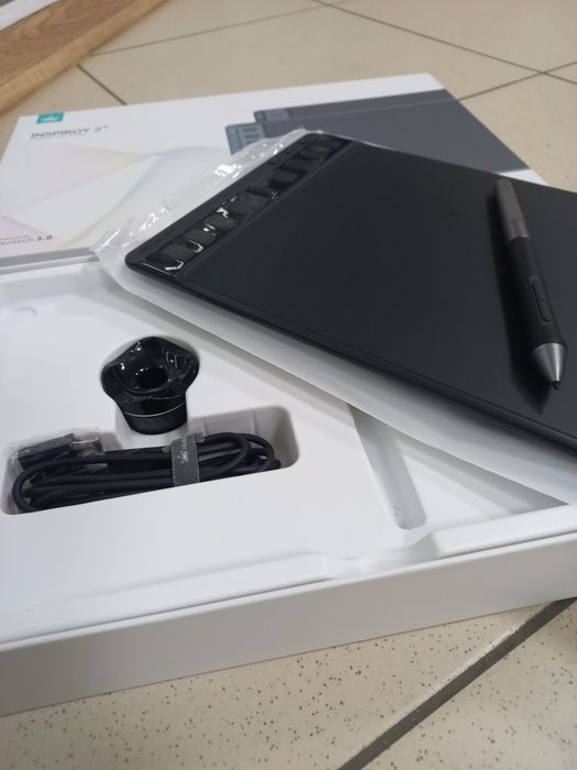 Графічний планшет Huion Inspiroy 2 M (H951P)