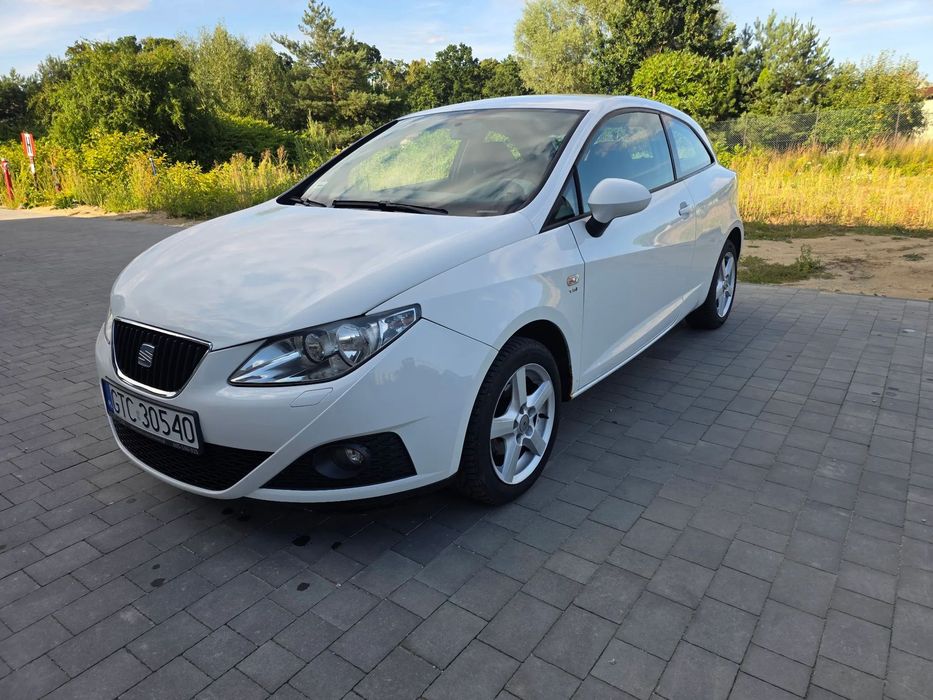 Seat Ibiza Seat Ibiza IV 2011r automat benzyna