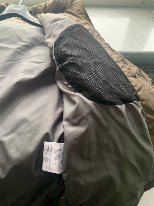 Продам зимнюю куртку мужскую