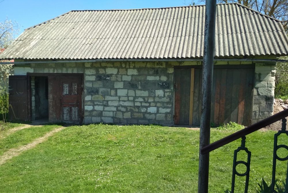 Продам будинок, обміняю на квартиру