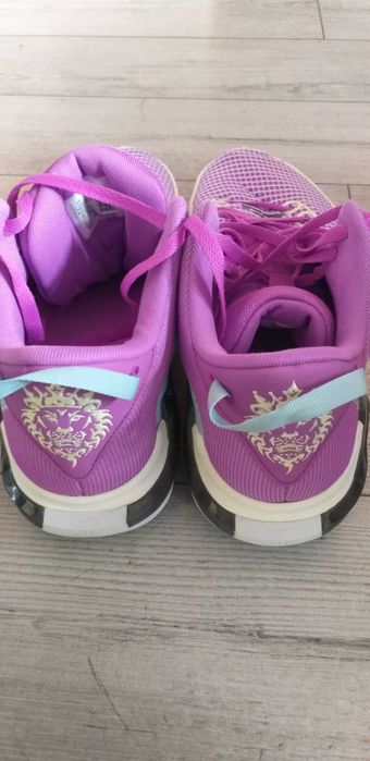 Buty męskie Nike Lebron