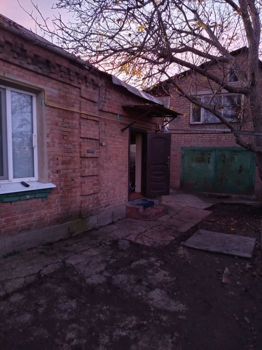 Продам частину будинку