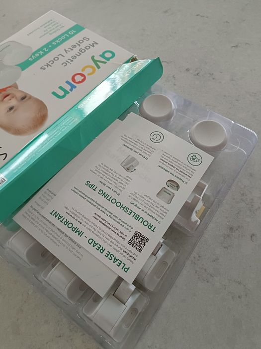 Fechadura magnética proteção armários bebé