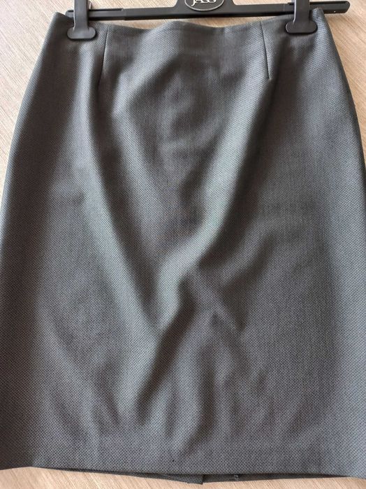spódnica ciemnoszara rozm.40 65zł