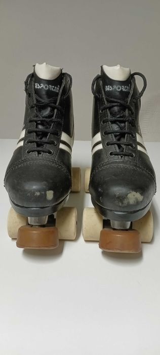 Patins robusto 4 rodas marca Desportex