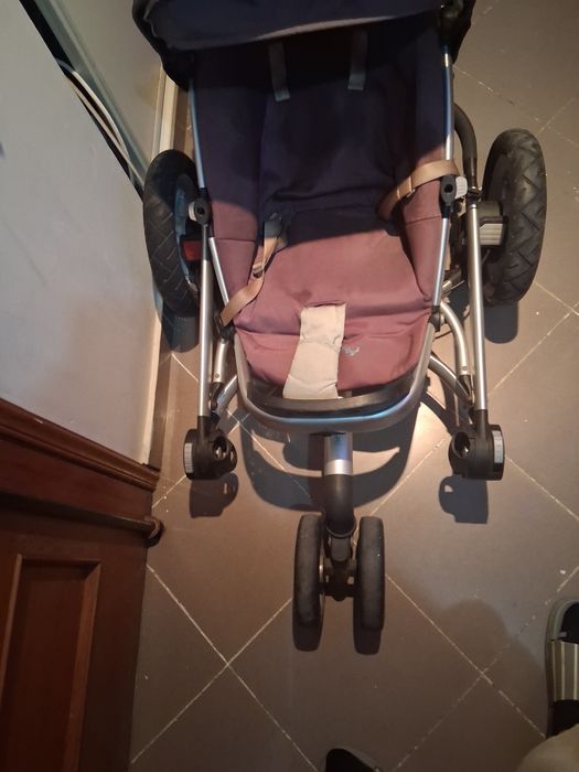 Carrinho de bebé Quinny