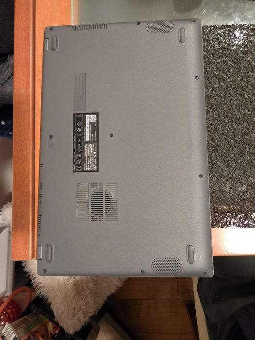 Portatil Asus Sónic Master SSD 256, 4GB ram windows 11