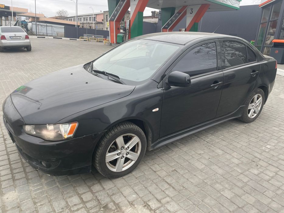 Митсубиси Лансер 2007год