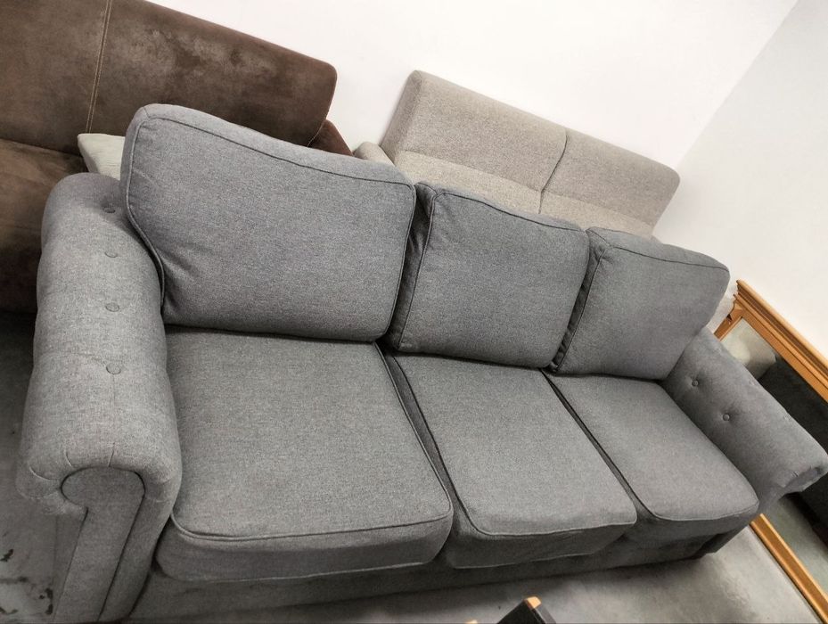 Великий стильний диван (255 см) у відмінному стані / Сірий текстиль